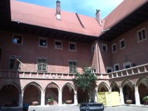 Im Innenhof der ersten Universität Polens. Papst John Paul II studierte hier, allerdings keine Theologie, da dieses Fach in Krakau nicht angeboten wurde.